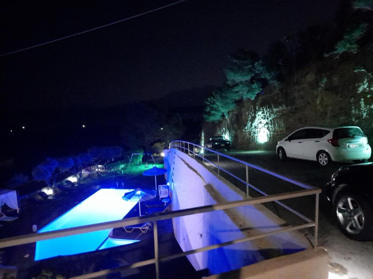 Asimina Apartamento Istro Exterior foto